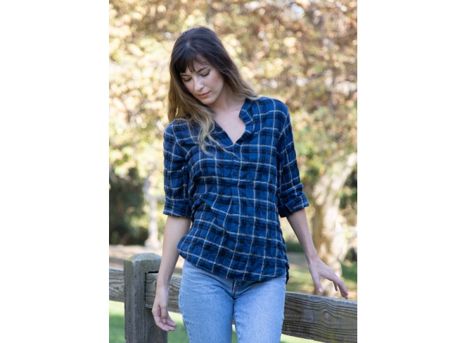 Monet Top Anchor Plaid Crinkle