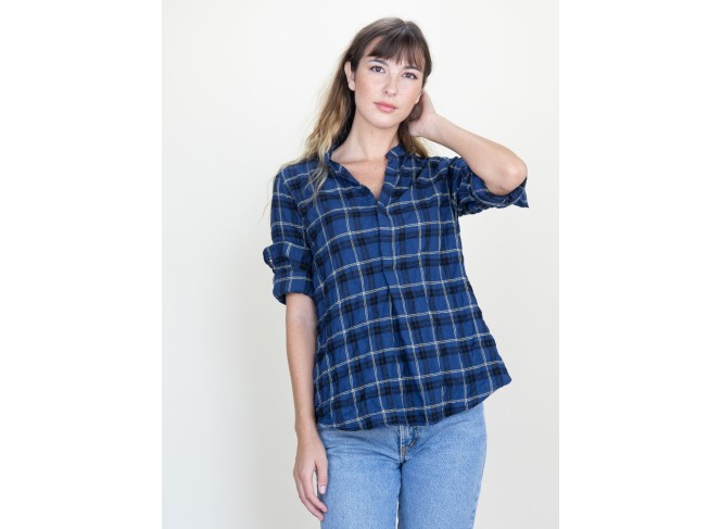 Monet Top Anchor Plaid Crinkle